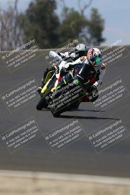media/Jun-07-2025-TrackDaz (Sat) [[4413525952]]/C Group/1140am (Turn 2)/